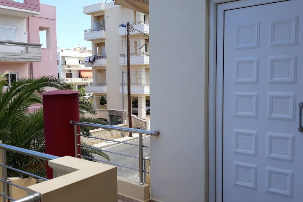 Cozy New Apartments Nea Chora Hriszí Aktí Haniá Kültér fotó